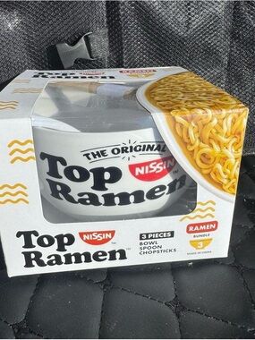 ISSI White Ceramic Ramen Bowl Set with Black Logo